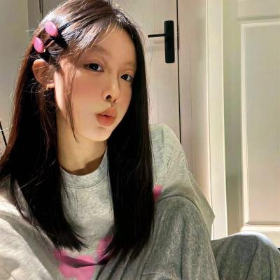 钢管舞娘